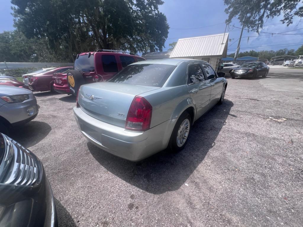 2006 Chrysler 300 photo