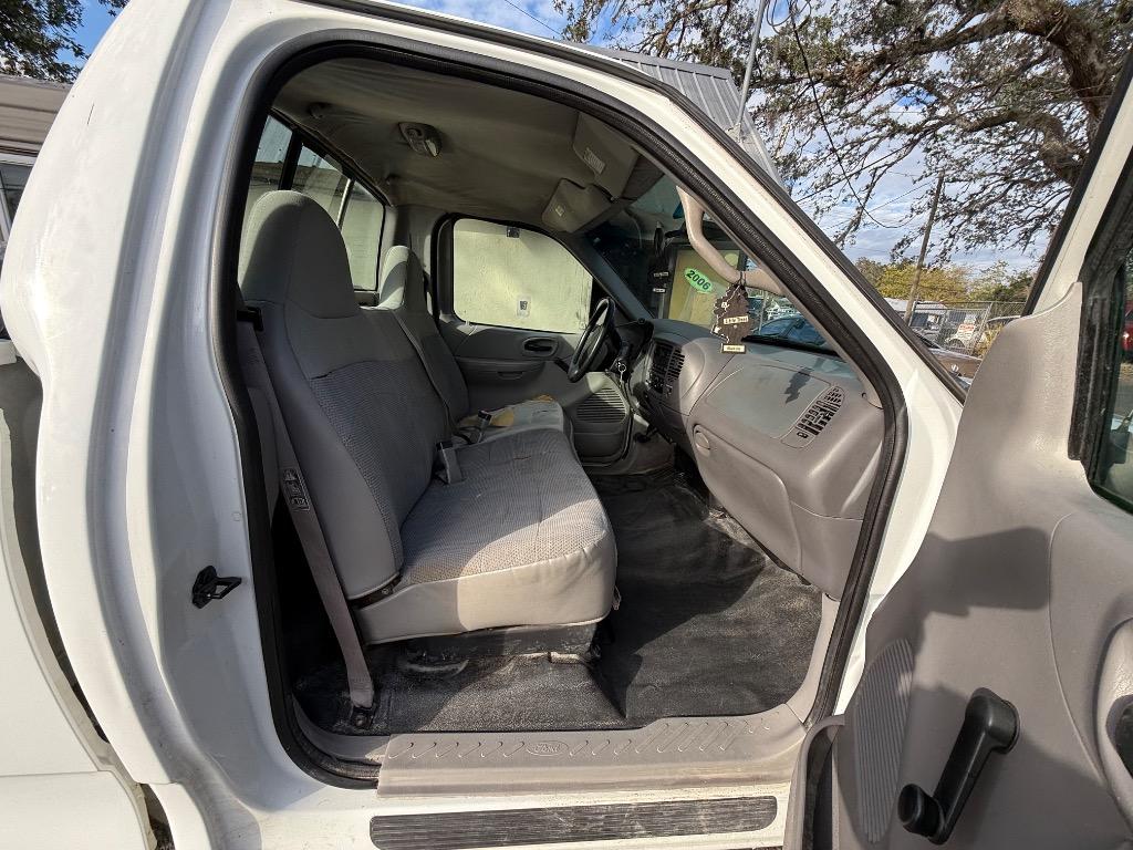 1999 Ford F-150 XLT photo