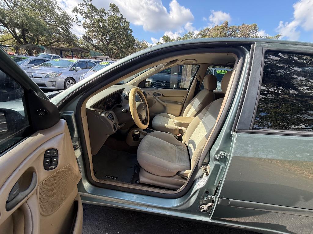 2004 Ford Focus ZTS photo