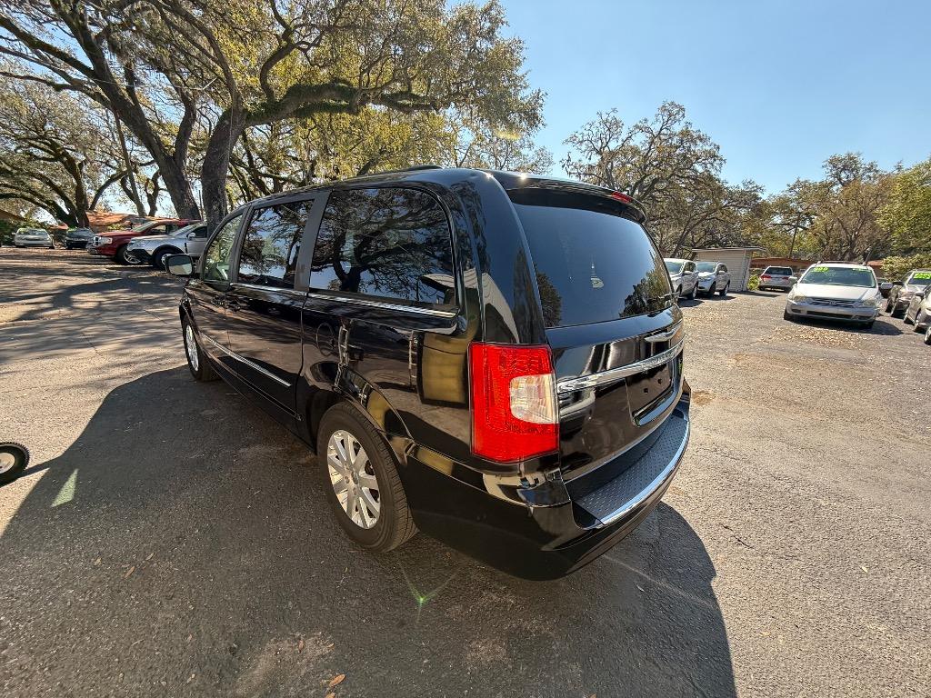 2012 Chrysler Town & Country Touring photo