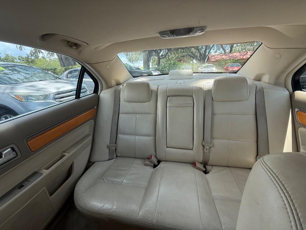 2007 Lincoln MKZ photo