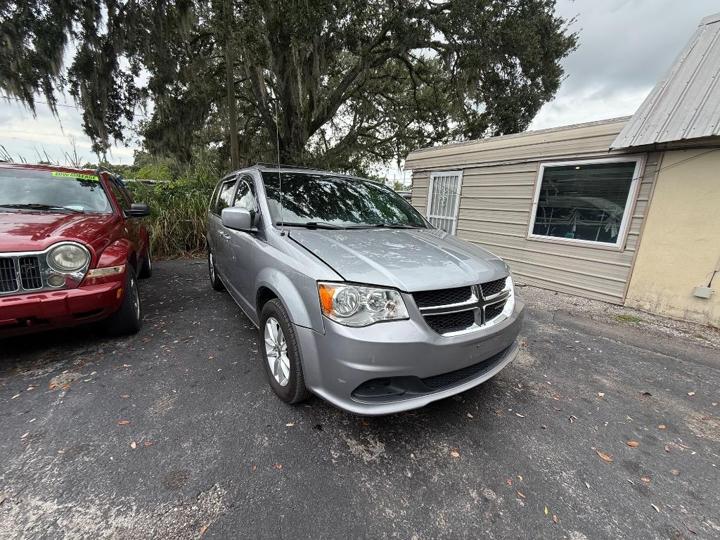 2019 Dodge Grand Caravan - $6,950