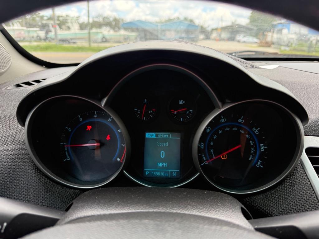 2014 Chevrolet Cruze - $4,950