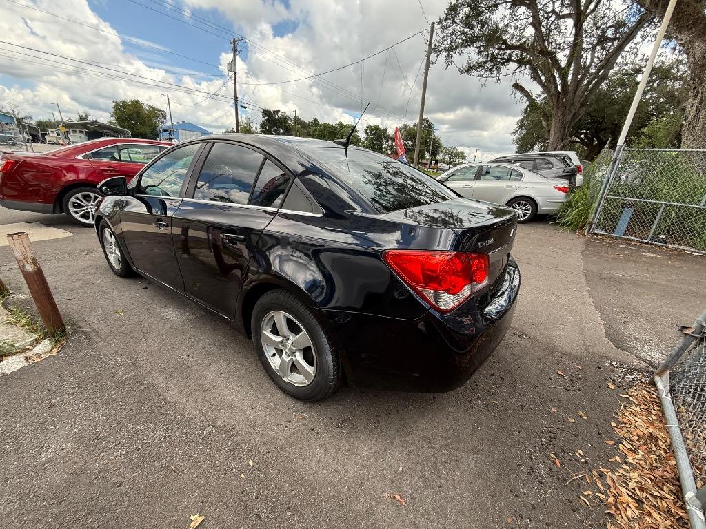 2014 Chevrolet Cruze - $4,950