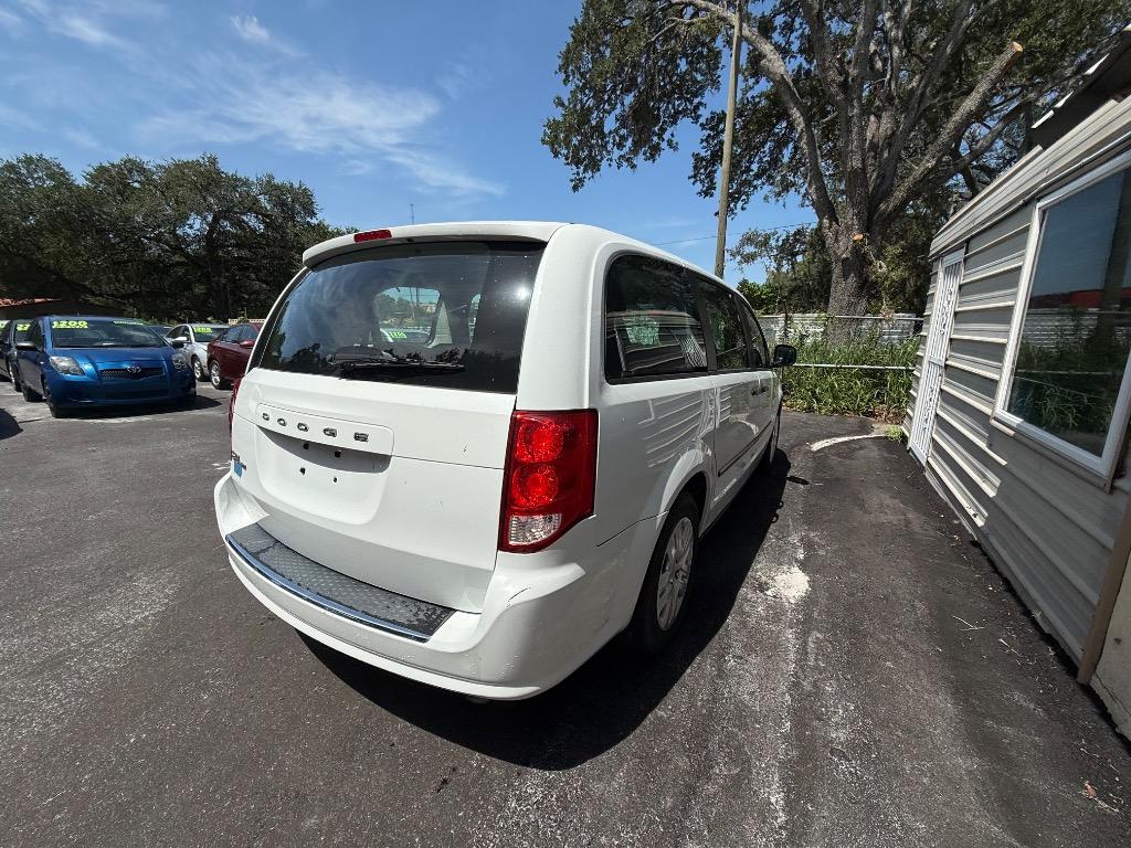 2014 Dodge Grand Caravan - $10,500