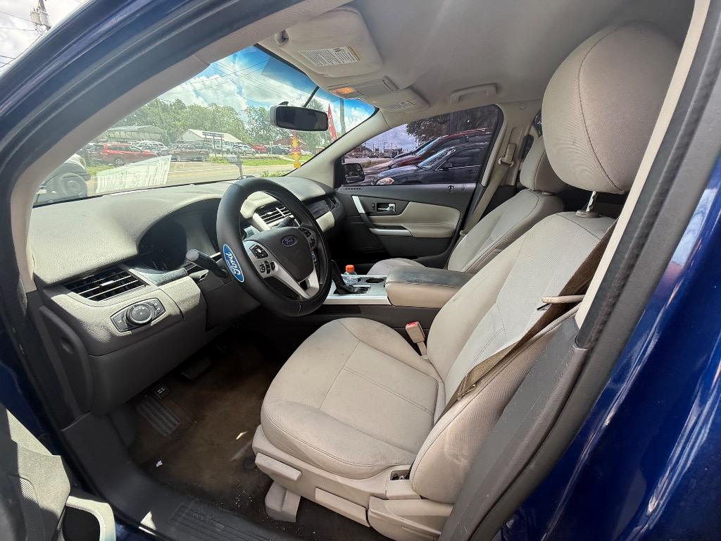 2014 Ford Edge - $5,950