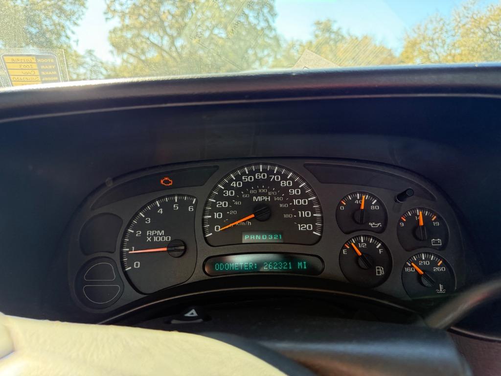 2003 Chevrolet Silverado - $2,800