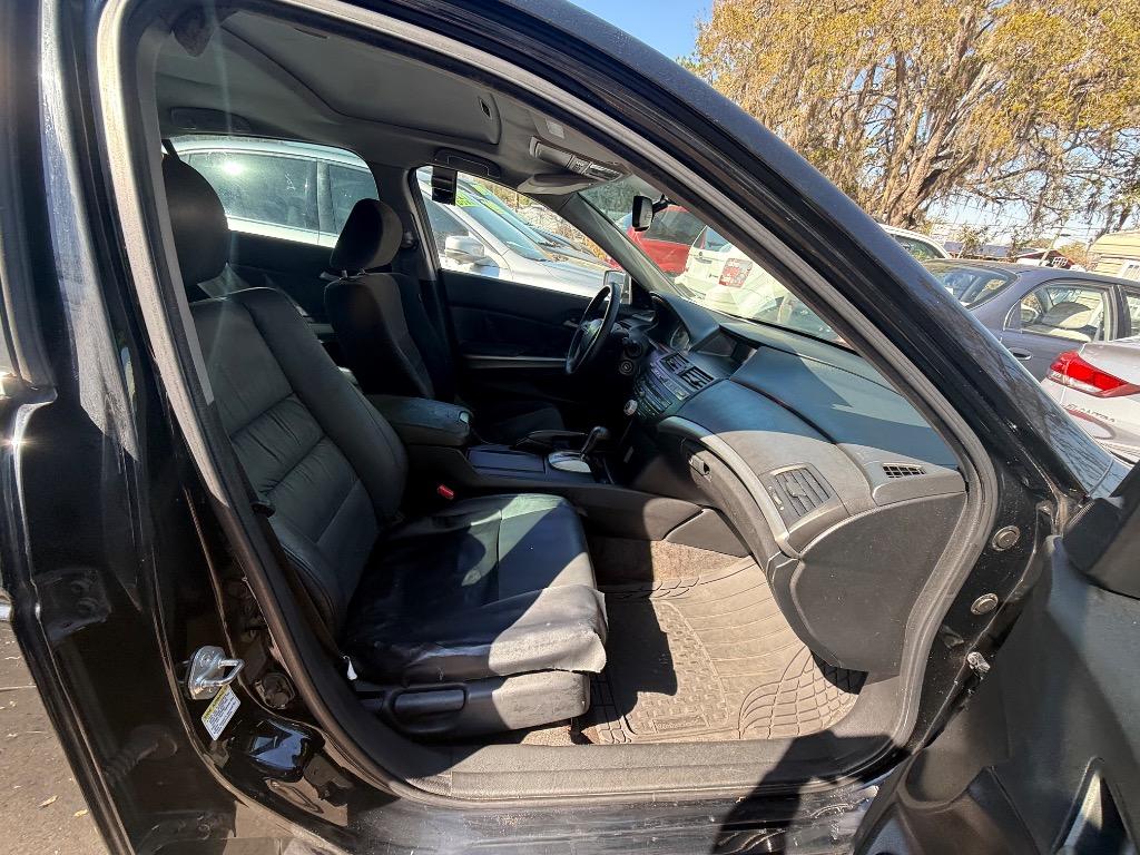 2010 Honda Accord - $3,000