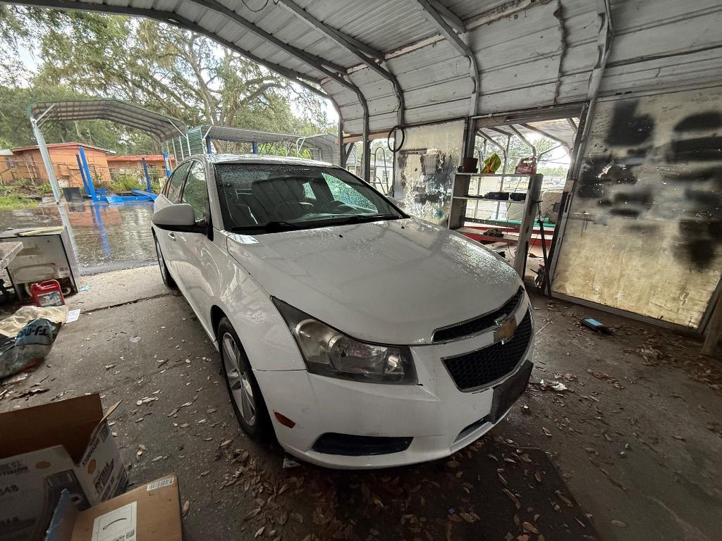 2013 Chevrolet Cruze - $2,800
