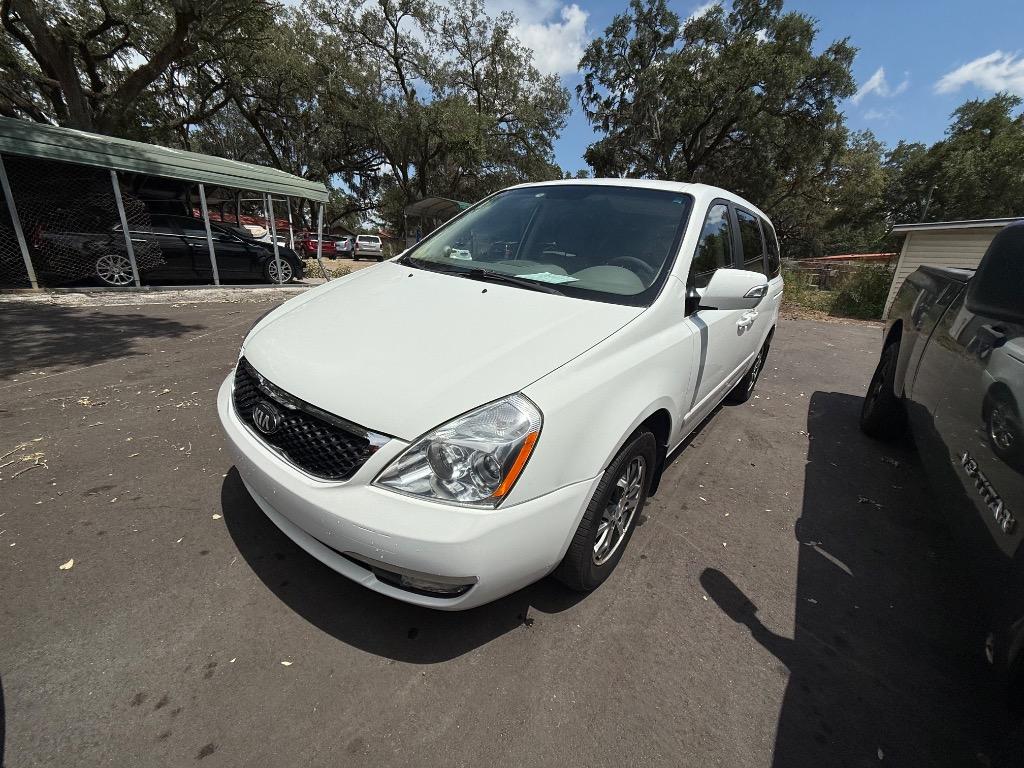 2014 Kia Sedona - $6,500