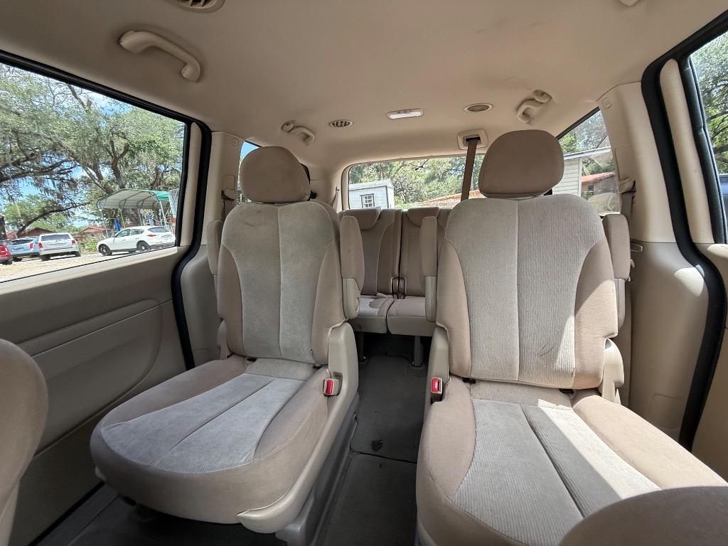 2014 Kia Sedona - $6,500