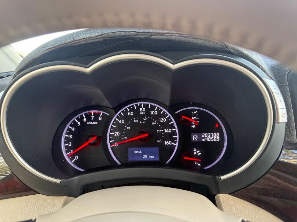 2012 Nissan Quest - $2,800