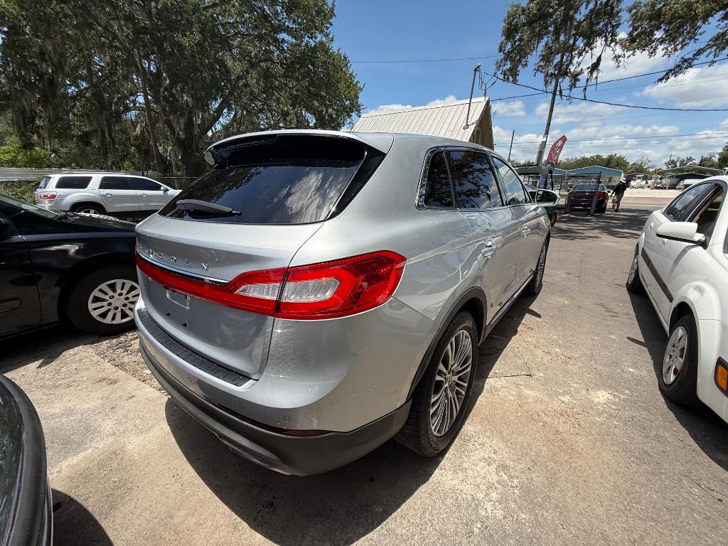 2017 Lincoln MKX - $9,500