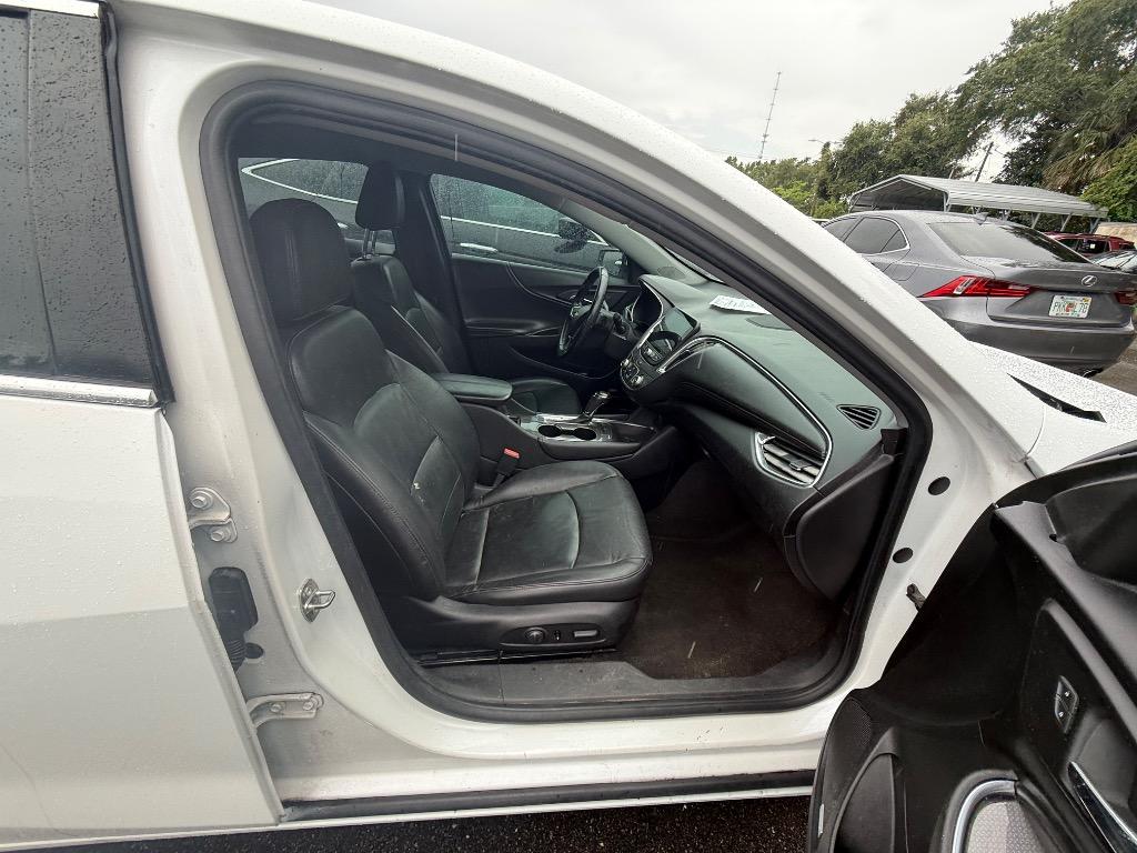 2018 Chevrolet Malibu - $8,500
