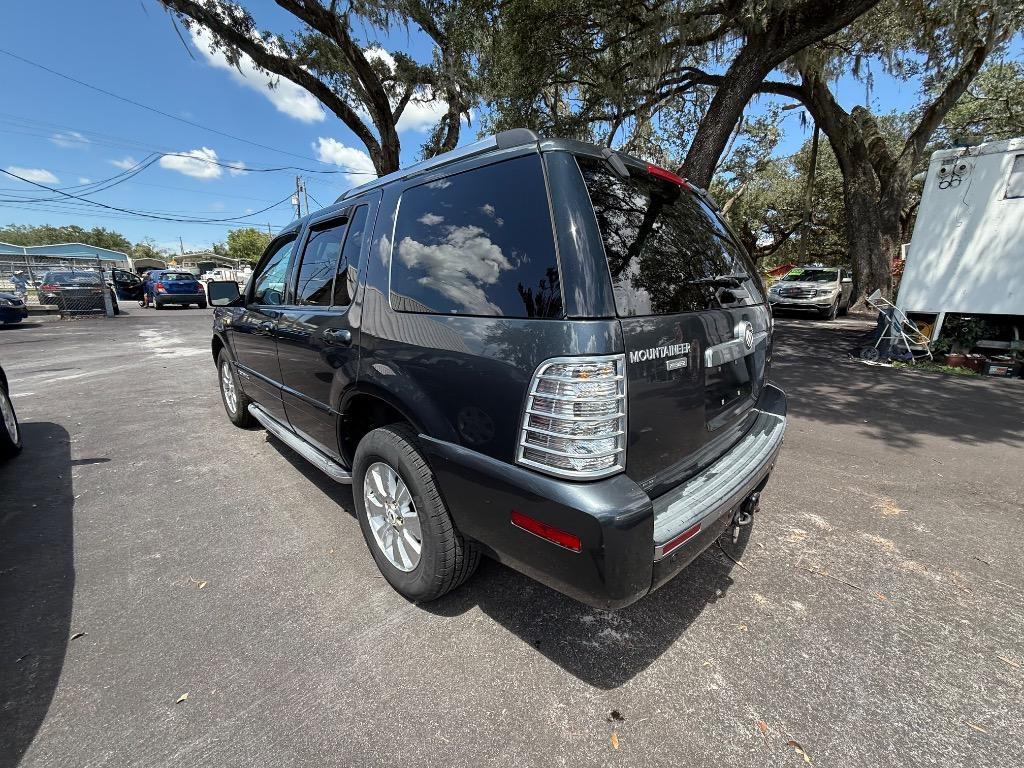 2010 Mercury Mountaineer - $4,950