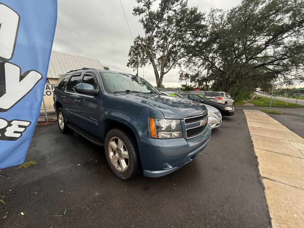 2009 Chevrolet Tahoe - $10,500