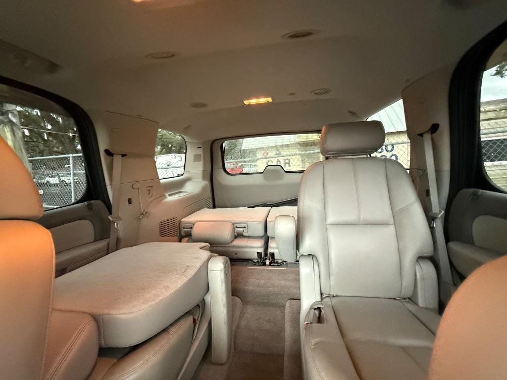 2009 Chevrolet Tahoe - $10,500