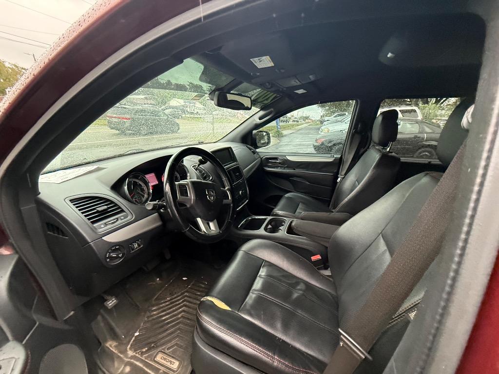 2019 Dodge Grand Caravan - $5,500