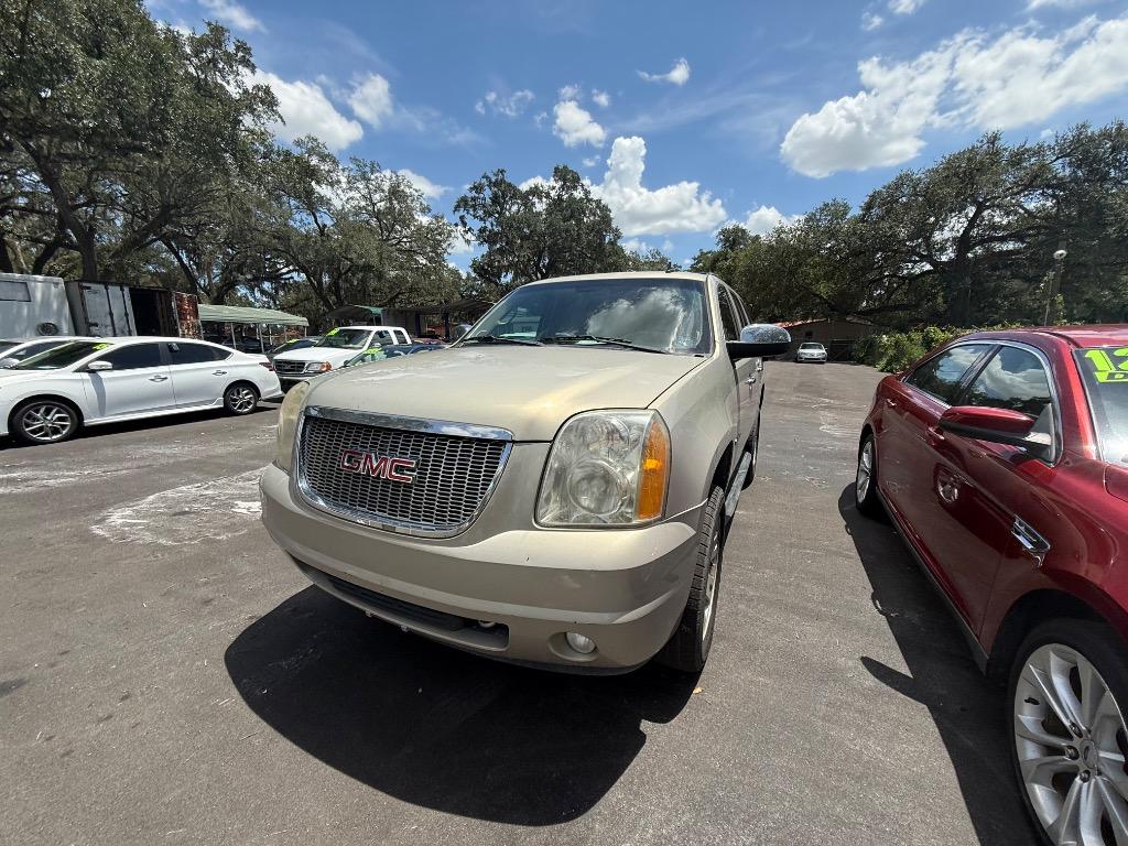 2011 GMC Yukon - $6,800