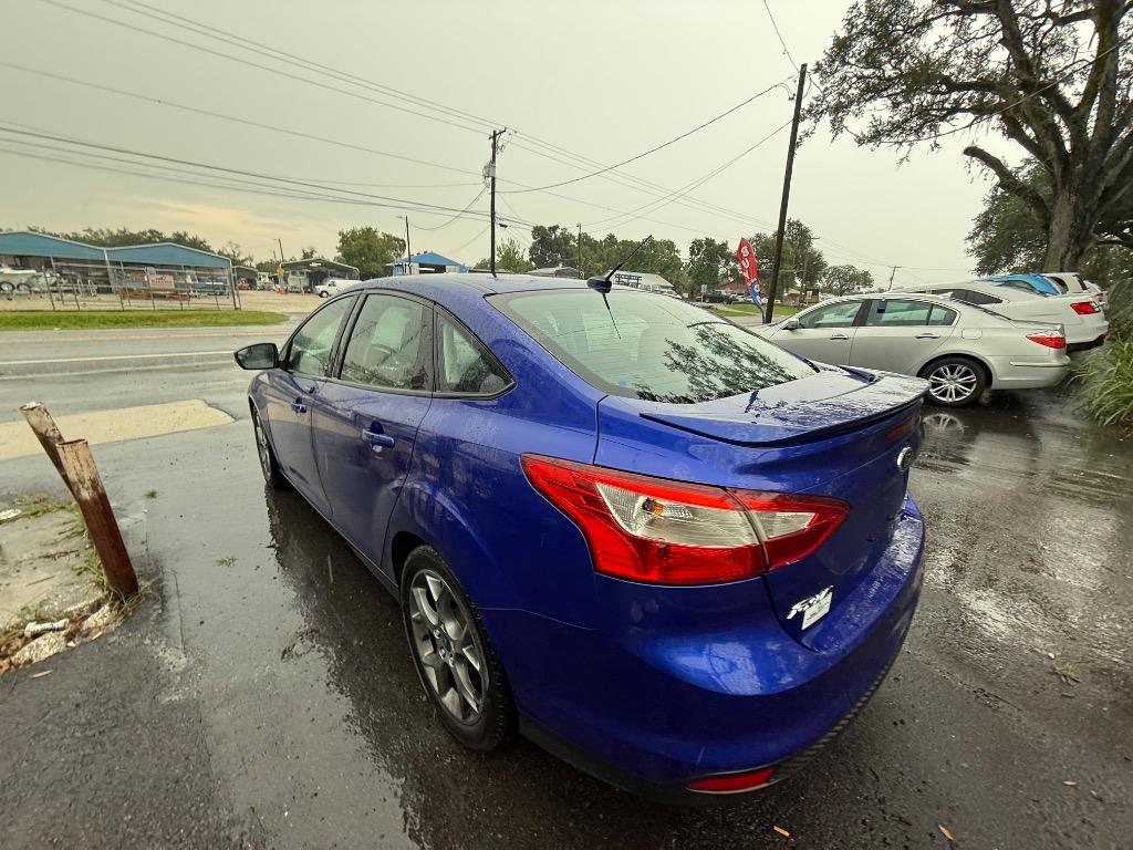 2013 Ford Focus - $4,500