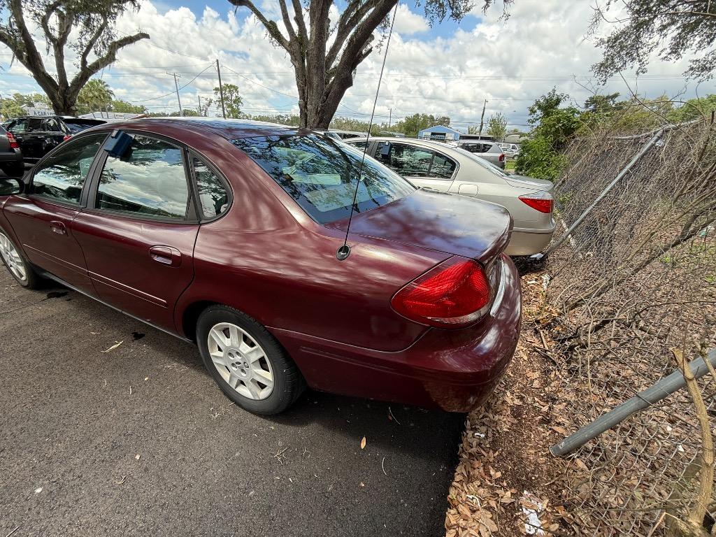 2007 Ford Taurus - $4,500