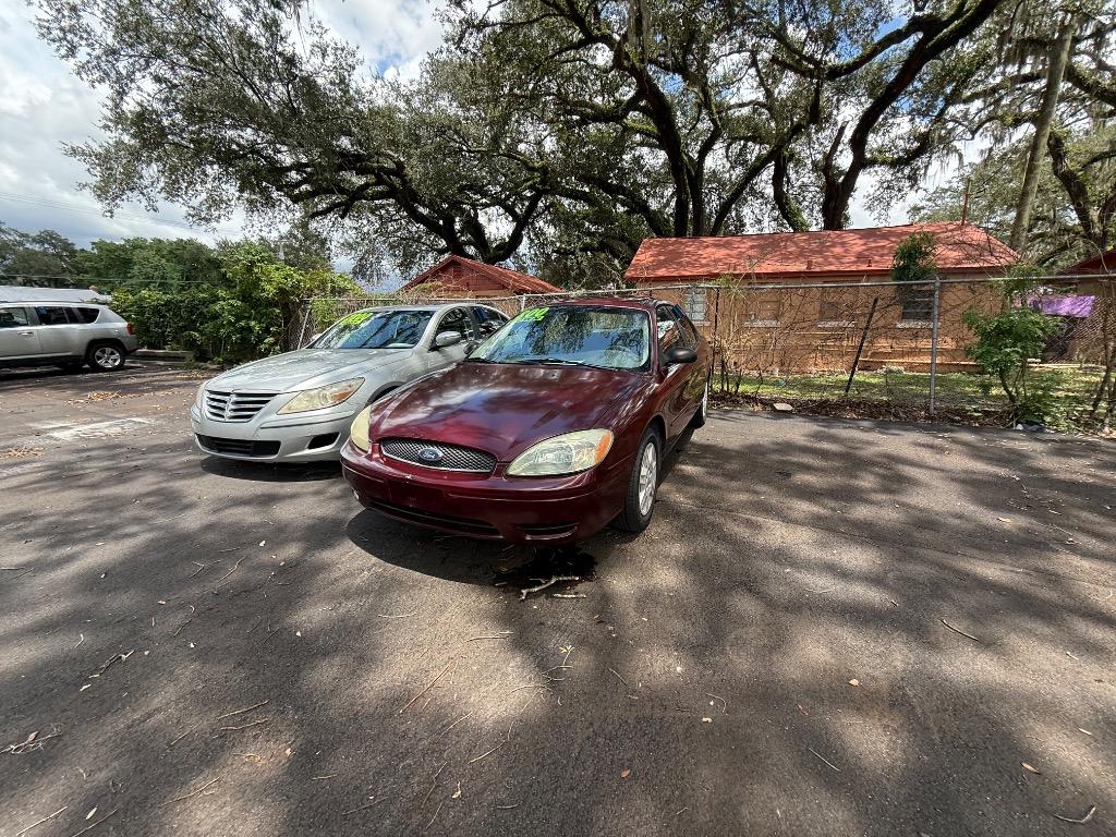 2007 Ford Taurus - $4,500
