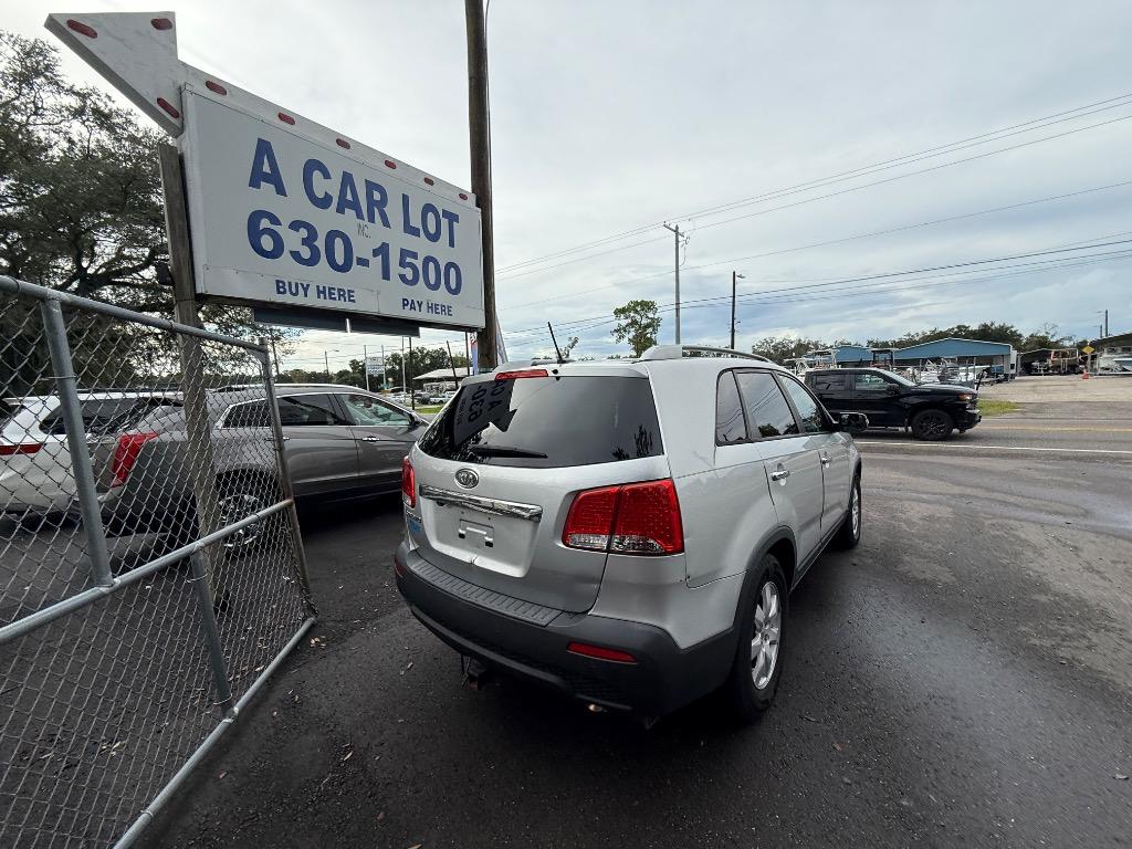 2013 Kia Sorento - $5,950