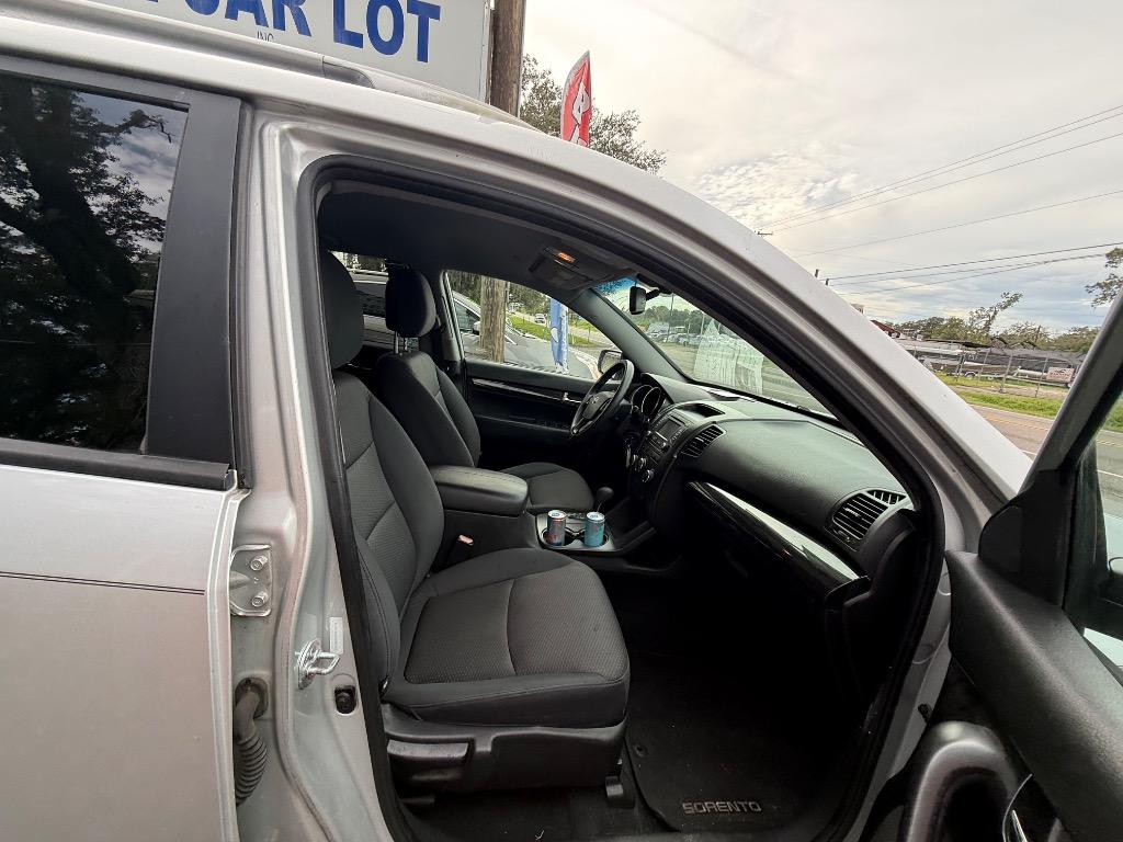 2013 Kia Sorento - $5,950
