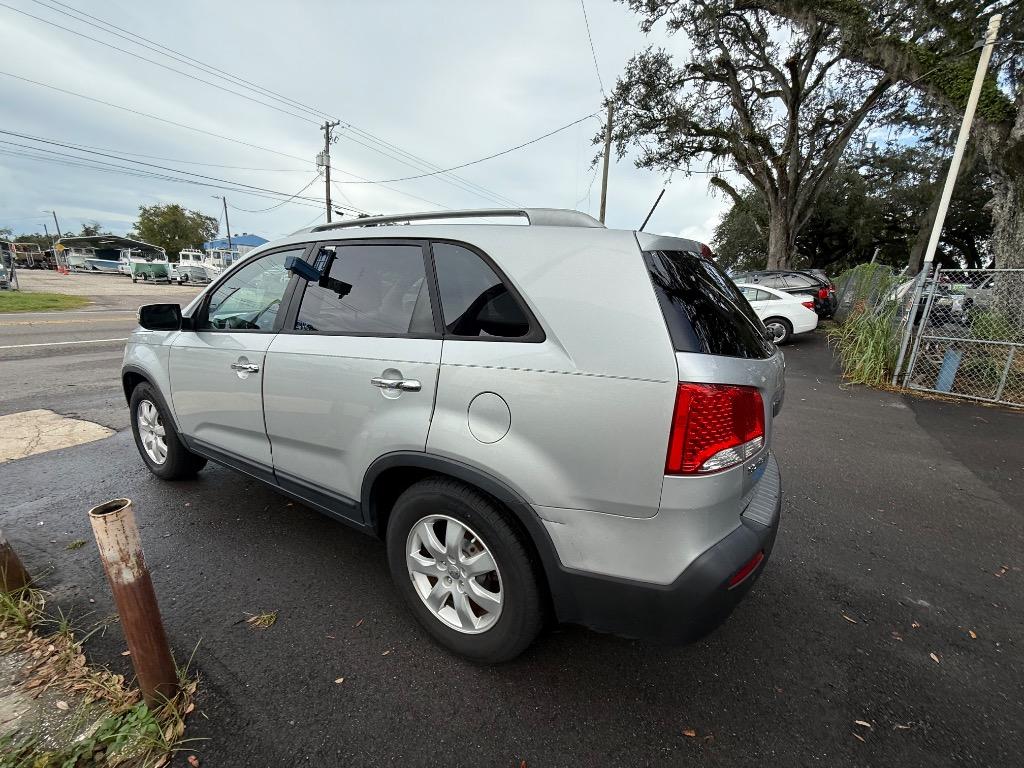 2013 Kia Sorento - $5,950