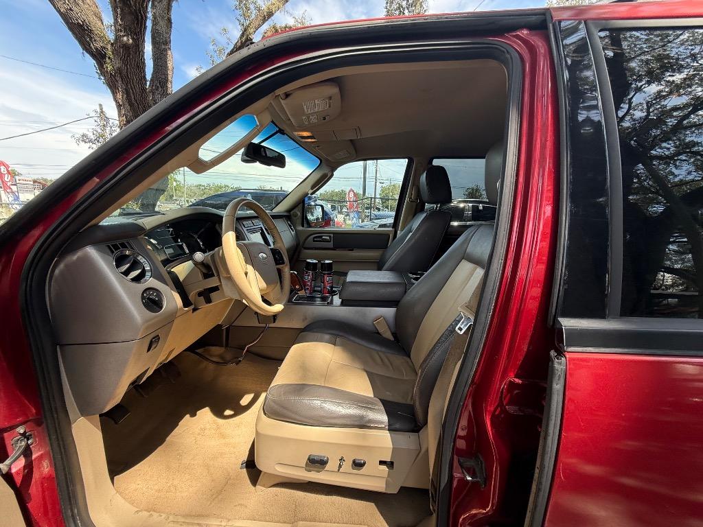 2007 Ford Expedition - $5,950