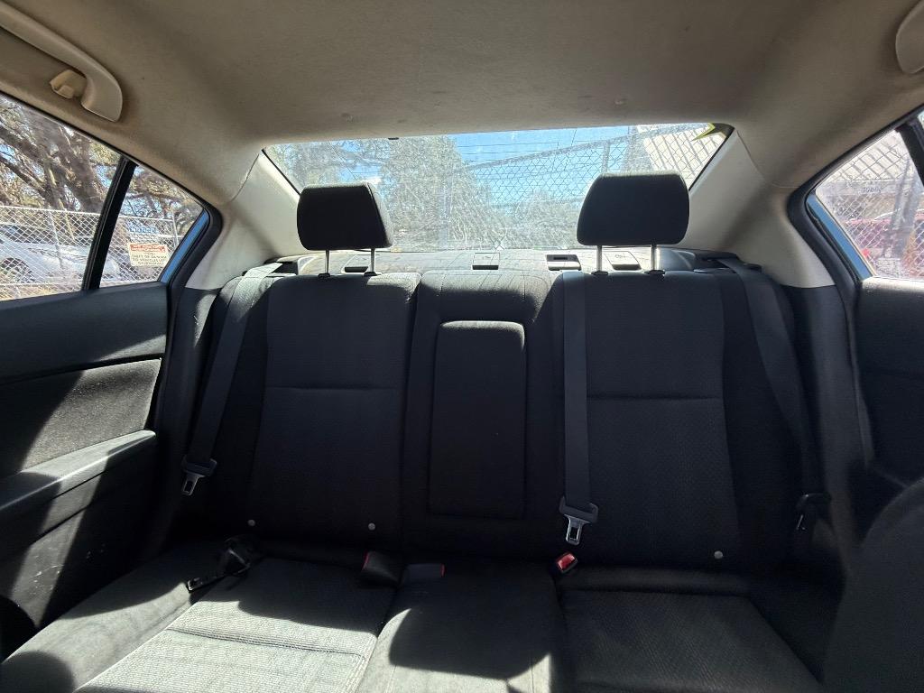 2010 MAZDA MAZDA3 - $4,200