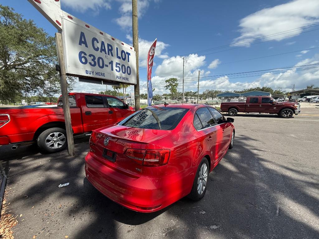 2015 Volkswagen Jetta - $3,000