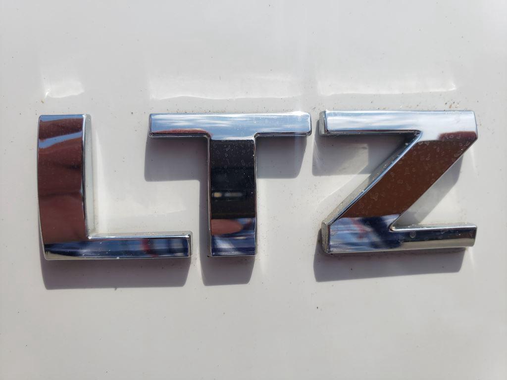 2013 Chevrolet Tahoe LTZ photo