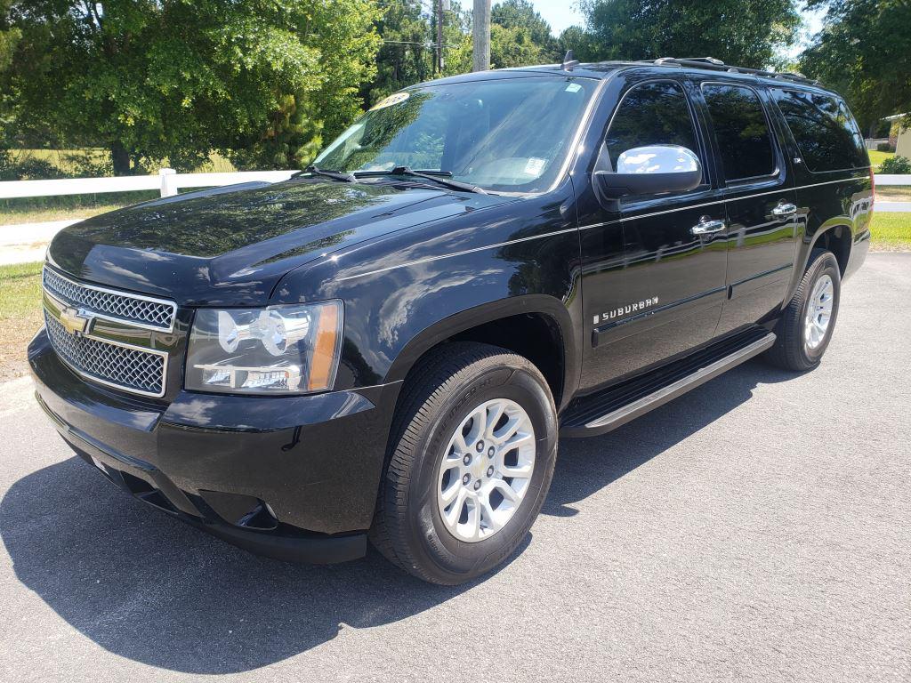 2008 Chevrolet Suburban LT 1500 photo