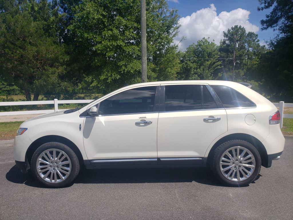 2013 Lincoln MKX photo