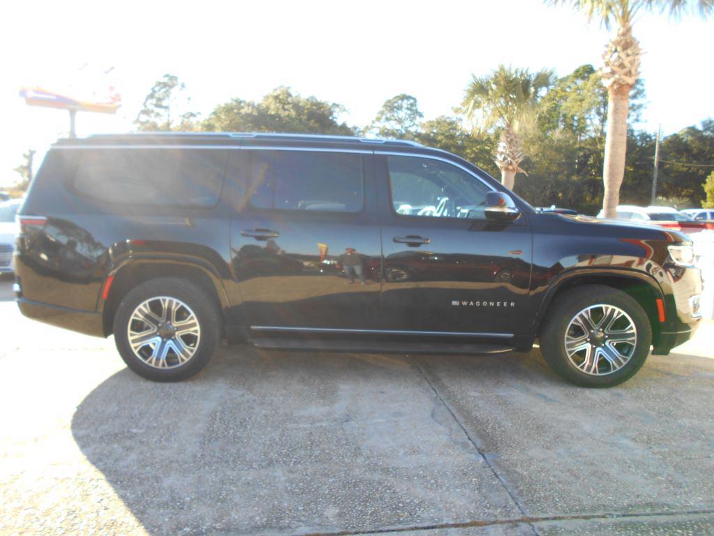 2023 Jeep Wagoneer - $33,800