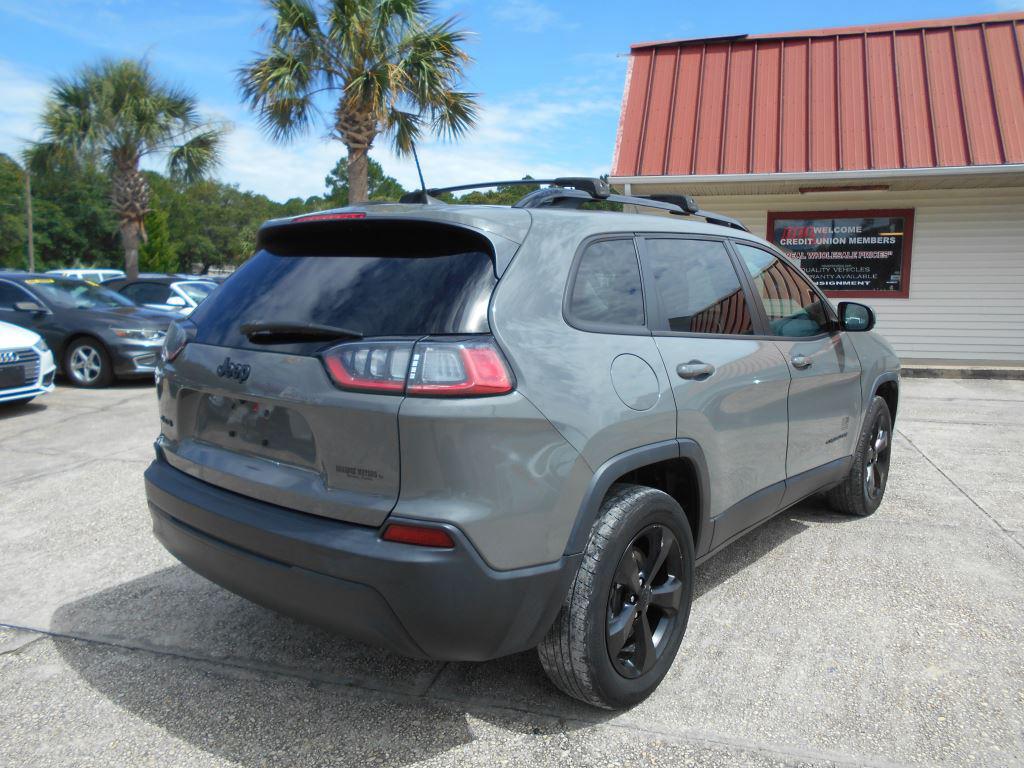 2021 Jeep Cherokee - $14,990