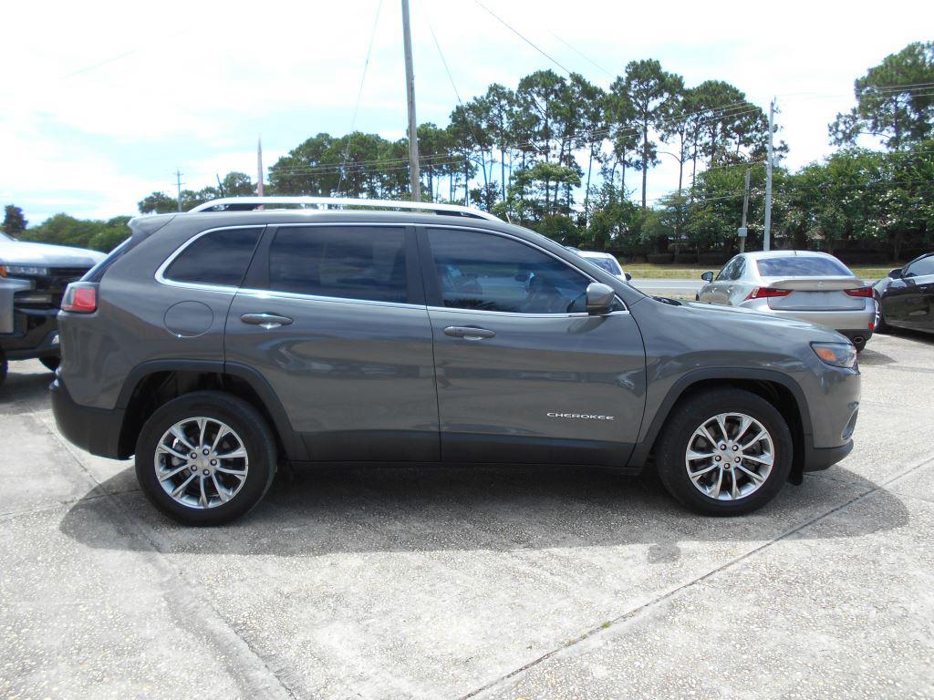 2020 Jeep Cherokee - $12,990