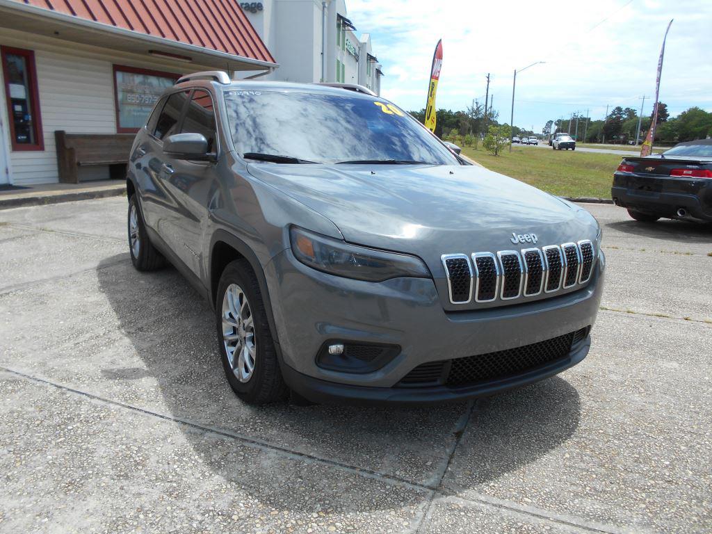 2020 Jeep Cherokee - $12,990
