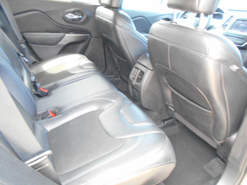 2020 Jeep Cherokee - $12,990