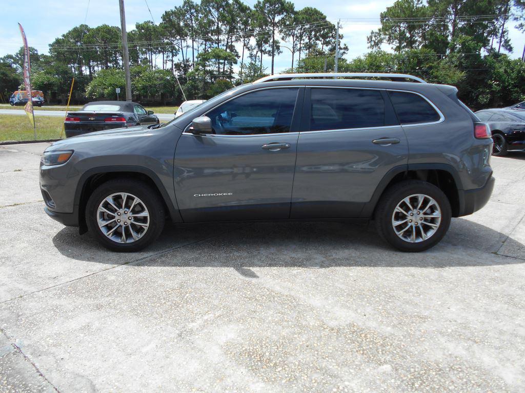 2020 Jeep Cherokee - $12,990