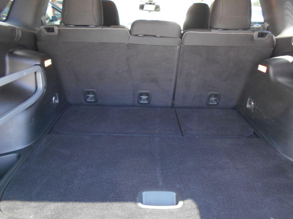 2015 Jeep Cherokee - $11,990