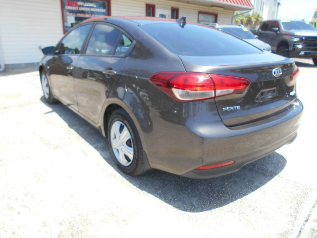 2018 Kia Forte - $9,800