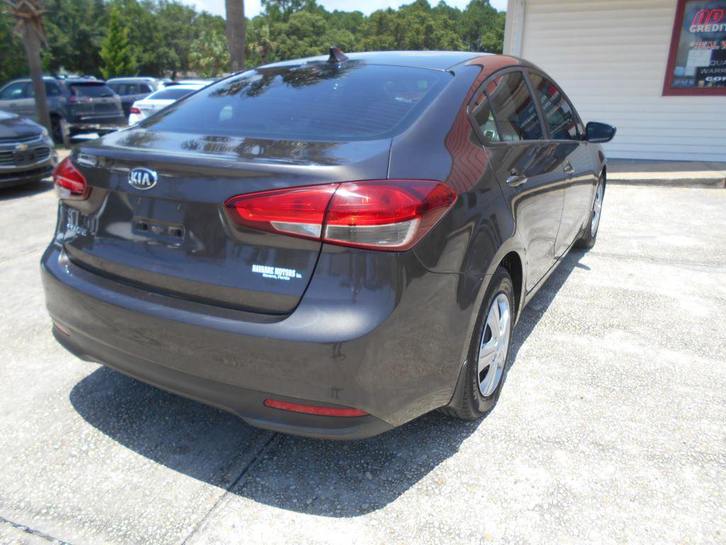 2018 Kia Forte - $9,800