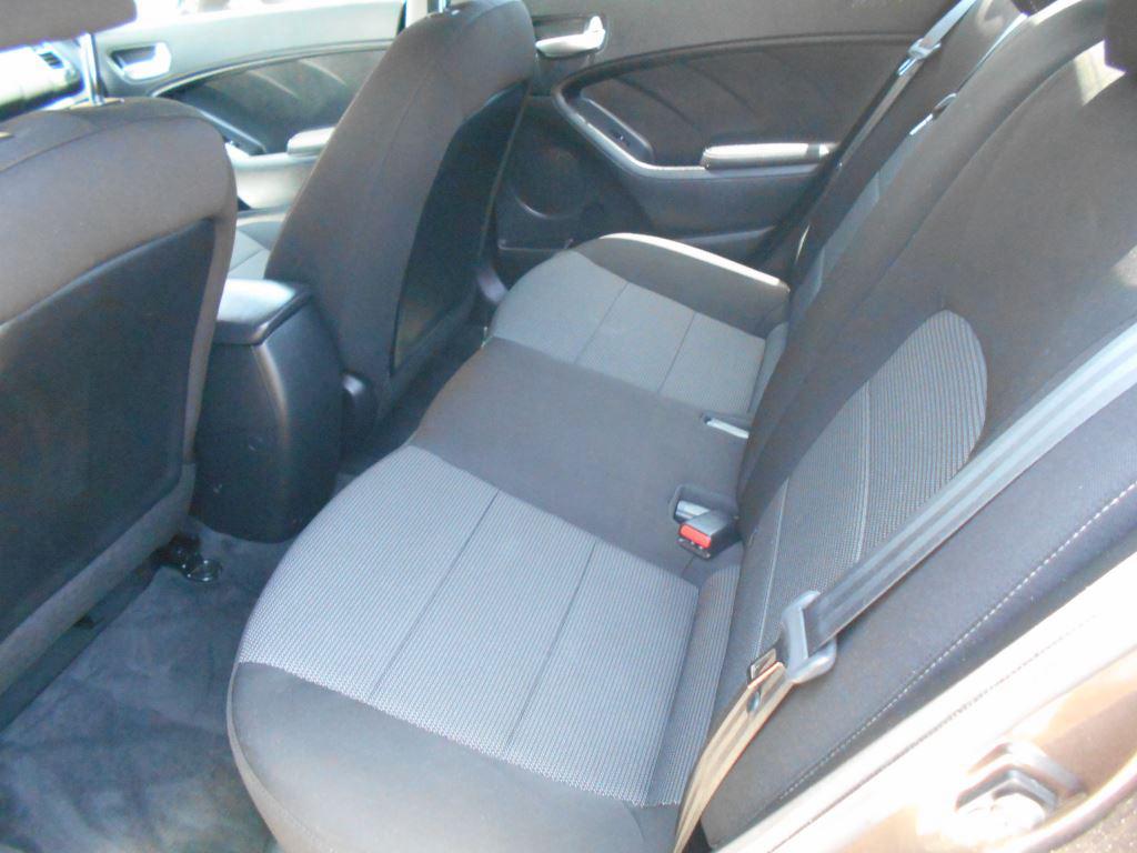2018 Kia Forte - $9,800