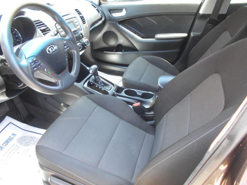 2018 Kia Forte - $9,800