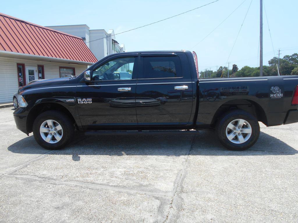 2016 Ram 1500 - $14,990