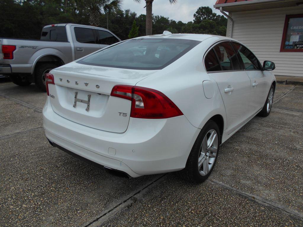 2015 Volvo S60 - $11,500