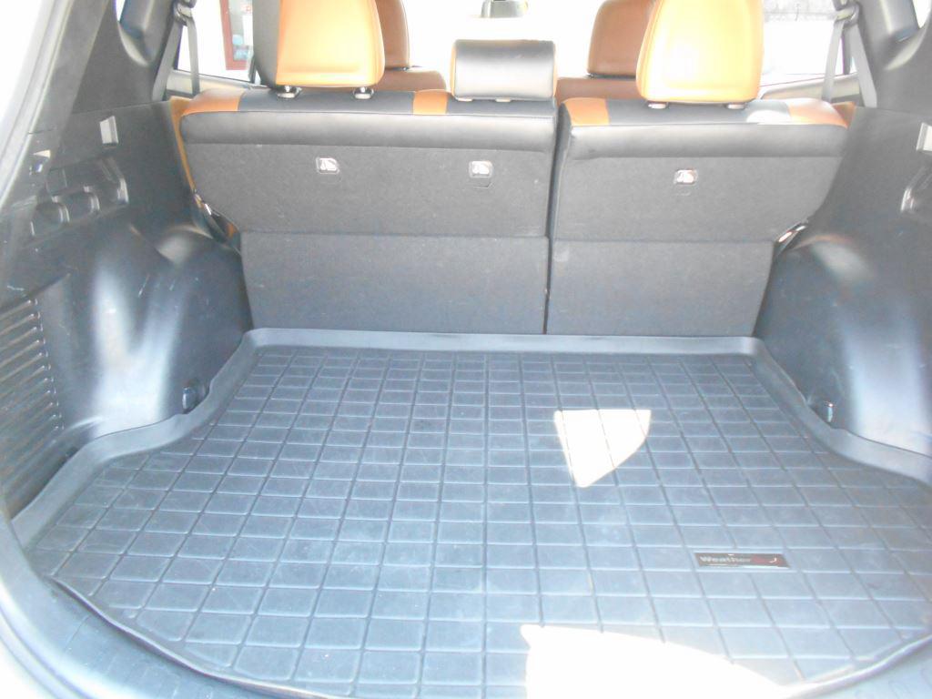 2018 Toyota RAV4 - $14,500