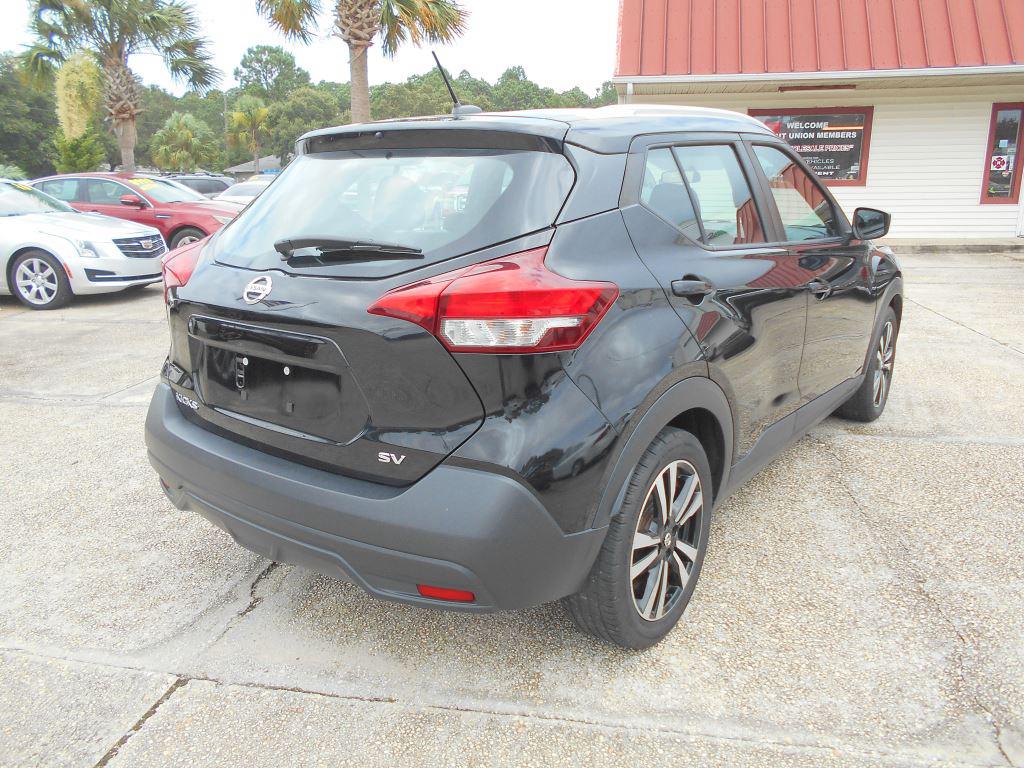 2018 Nissan Kicks - $10,500